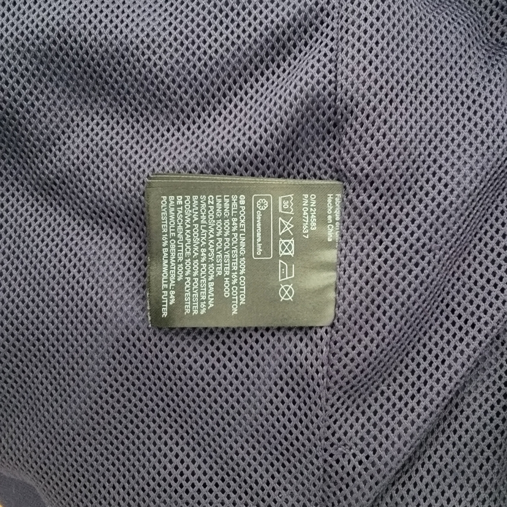 H&M Red Colorblock Hood - Picture 9 of 10